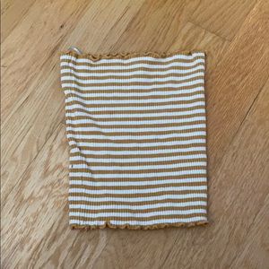 veryyyyy stretchy tube top